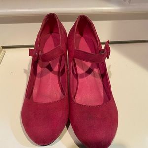 Fuschia suede Mary Jane’s. Used condition but still in great shape!